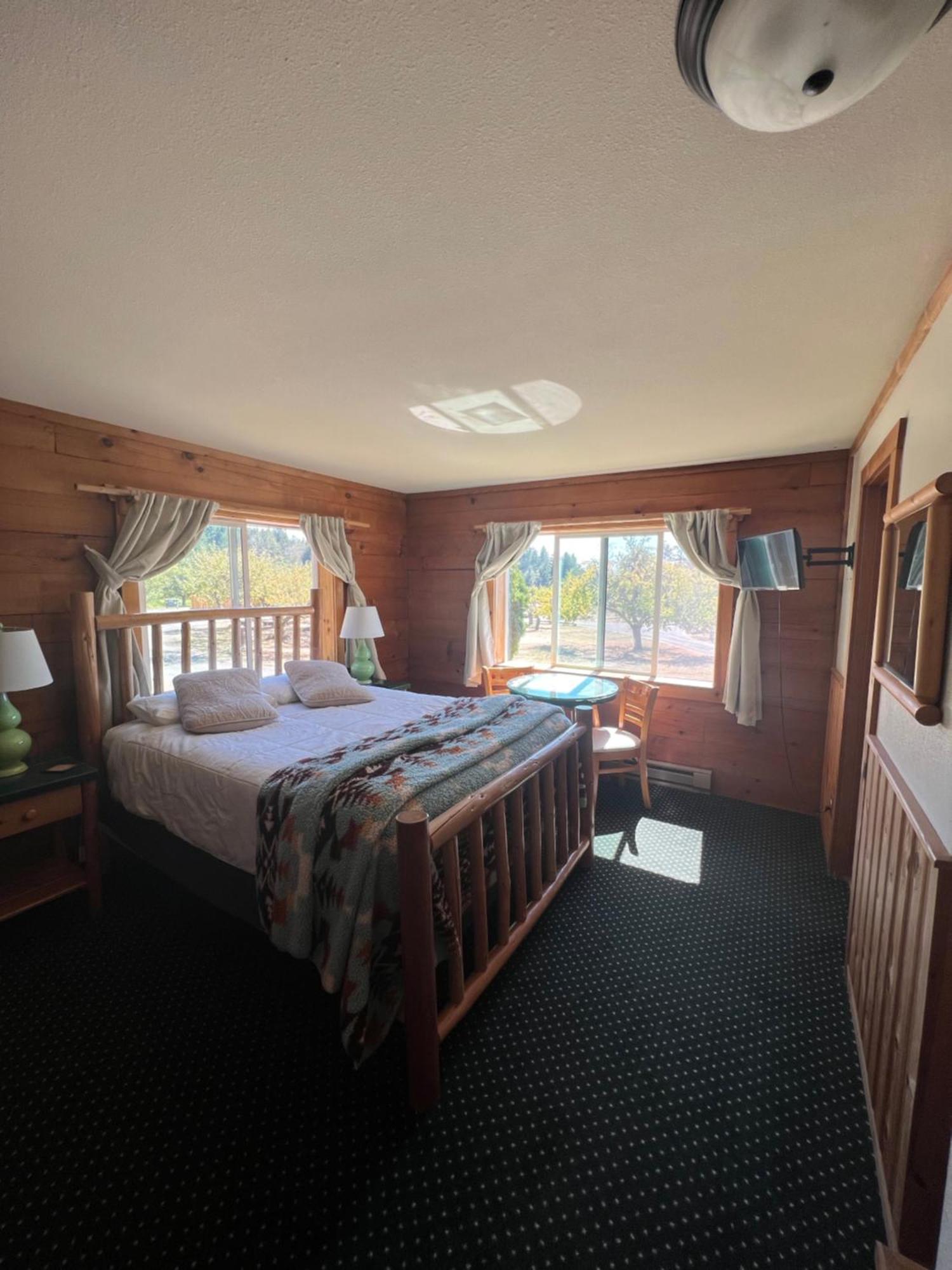 Deer Harbor Inn エクステリア 写真