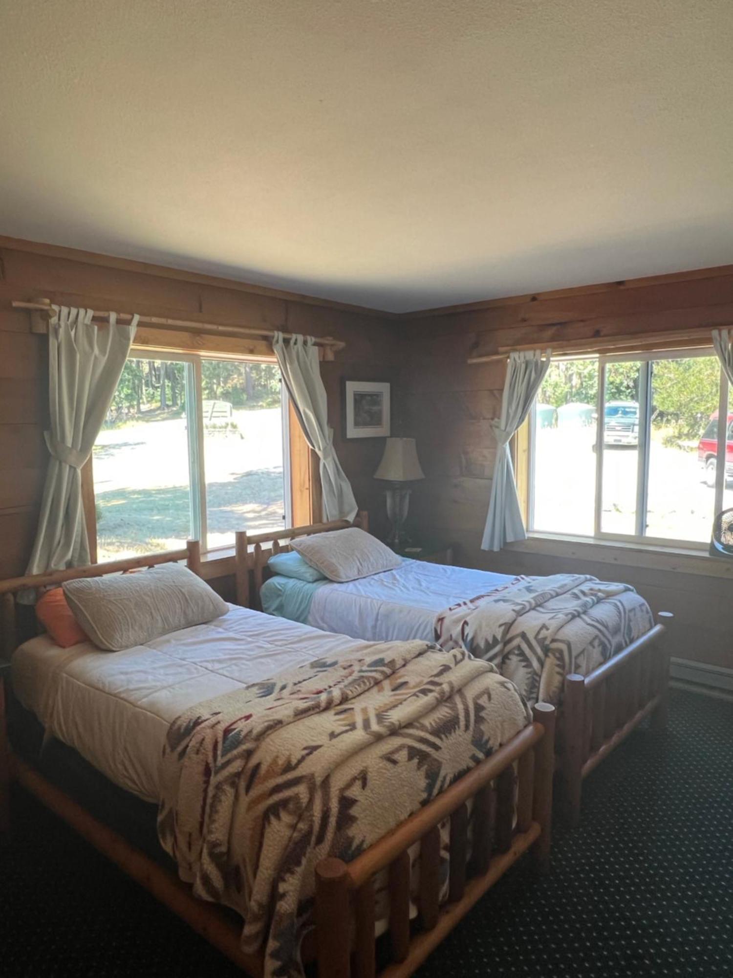 Deer Harbor Inn エクステリア 写真